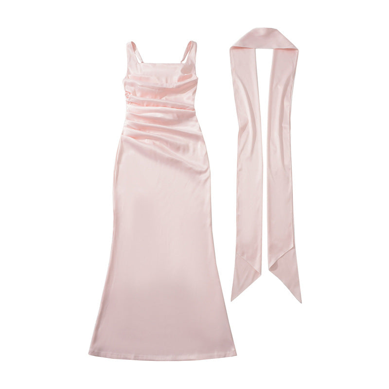 Square Neckline Collarbone-baring Strapless Figure-hugging Pleated Waist-cinching Sheath Skirt