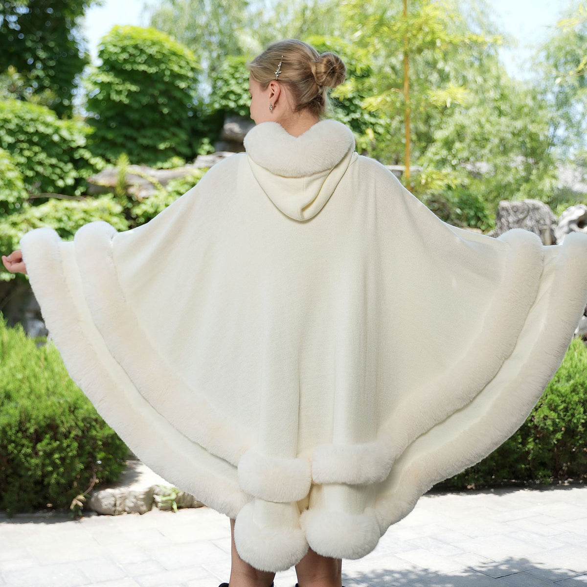Plus Size Knit Cloak Coat