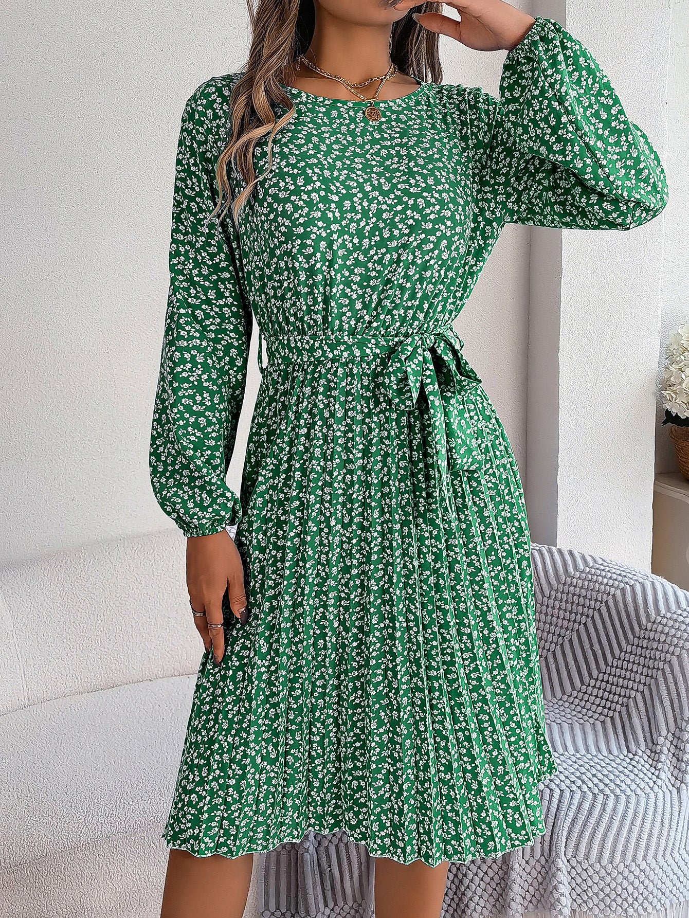 Women's Casual Long Sleeve Floral Flared Pleated Skirt