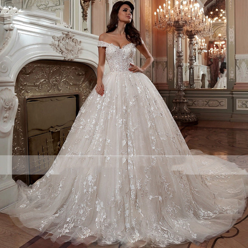 Off-Shoulder Trailing Wedding Dress
